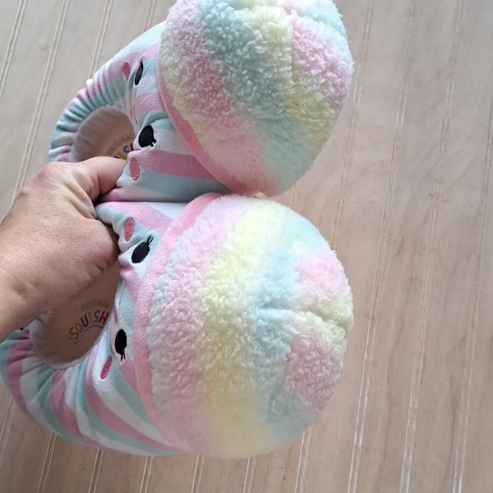 NWOT Squishmallows Pastel Rainbow Stripe Plush Cozy Cute Slip On House Slippers